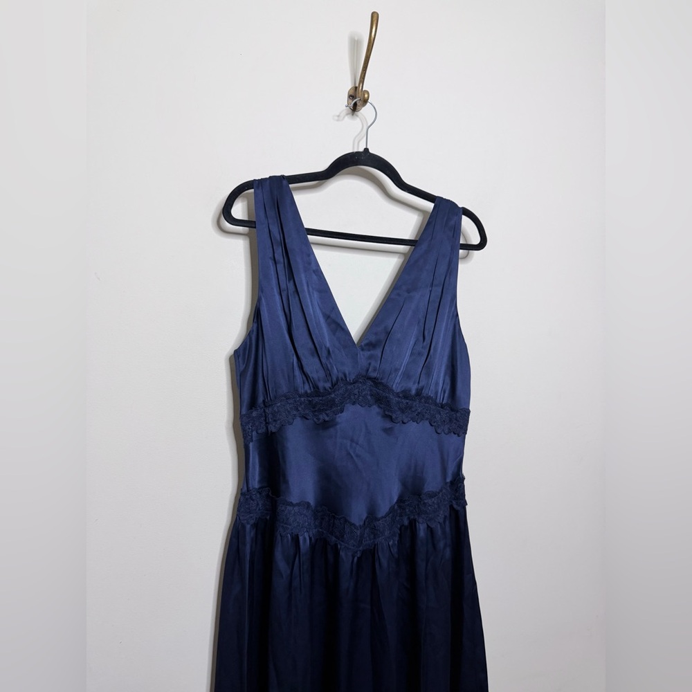 Reformation Stasia Silk Dress in Navy - Picture 3 of 9